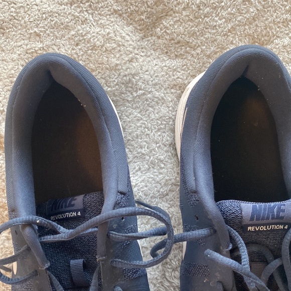 Nike Revolution 4 Athletic Shoes - Picture 6 of 6
